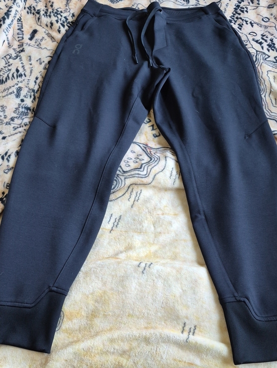 On Running Other - NWT On Running Sweat Pants Black Jogger Sweatpants Mens Size Small Very Soft